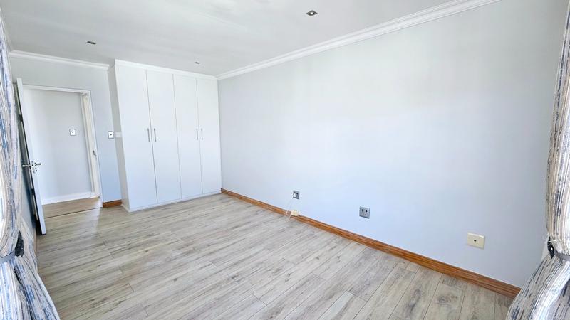 3 Bedroom Property for Sale in Dana Bay Western Cape